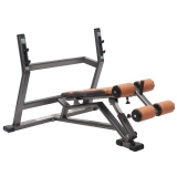 DECLINE BENCH PRESS 0630