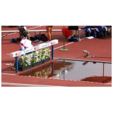 Hindernisrennen Wassergrube. IAAF-Zertifikat.